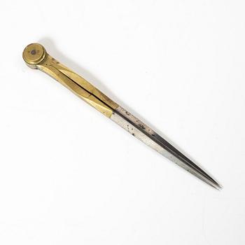 Mässingsföremål, fem stycken, 1700 - 1800-tal.