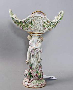 UPPSATSSKÅL, porslin. Meissen. 1800-talets slut.