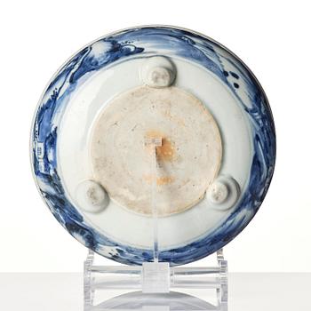 A blue and white censer, Transition, 17th century.