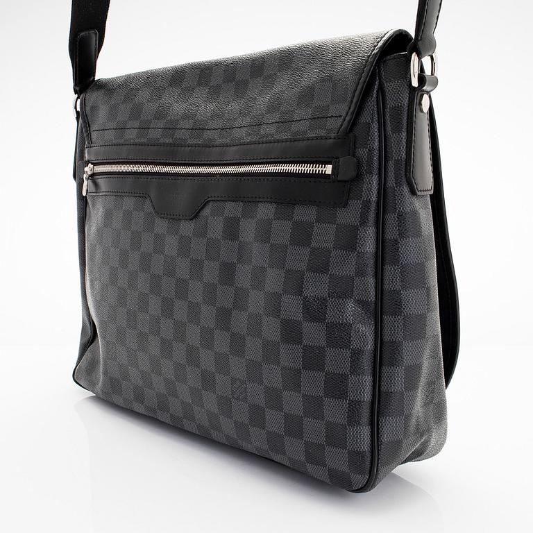 Louis Vuitton, a Damier Graphite 'Daniel MM Messenger Bag.