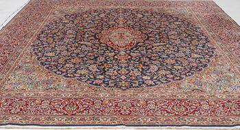Carpet, Kirman, 410 x 300 cm.