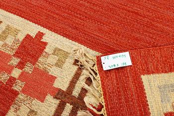 Fredrik Fider, a flat weave carpet, "klostergården", signed FF, c. 308 x 195 cm.