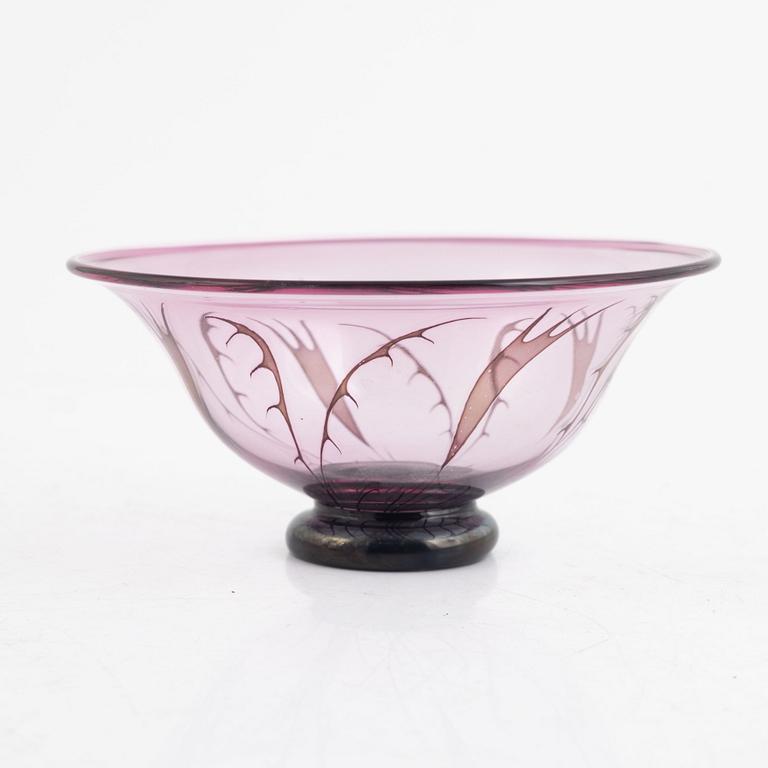 Eva Englund, a 'graal' glass bowl, Orrefors 1981.