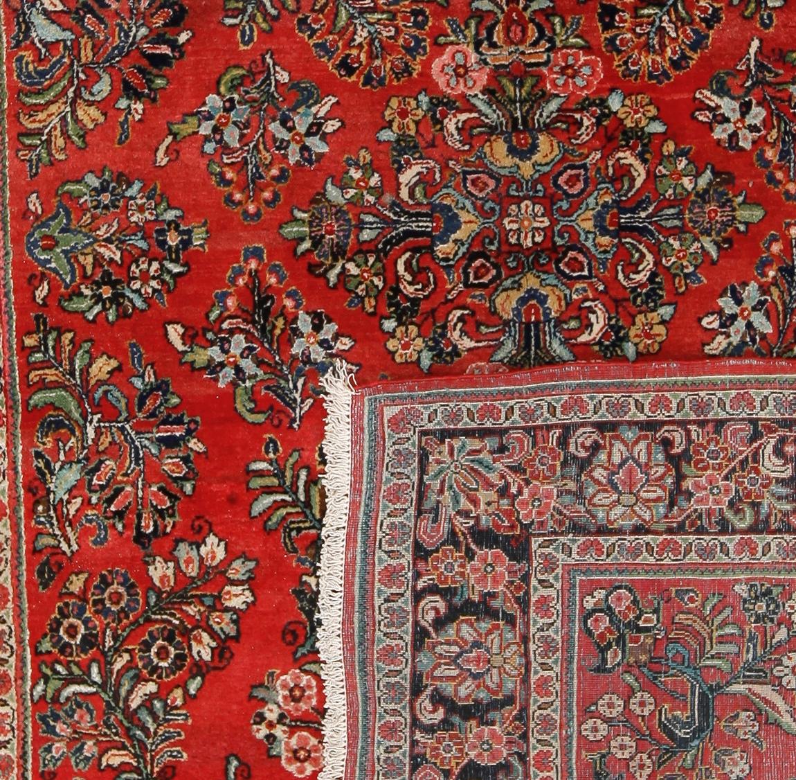 MATTA, old, Saruk. Ca 240 x 163 cm.