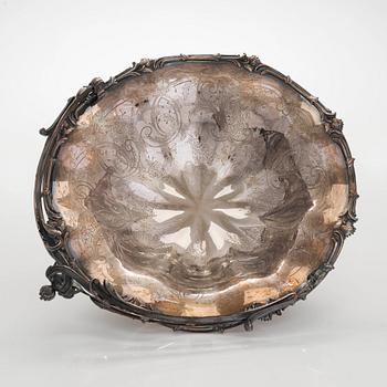 A Christofle silver plated fruit basket, France, ca mid 1900's.