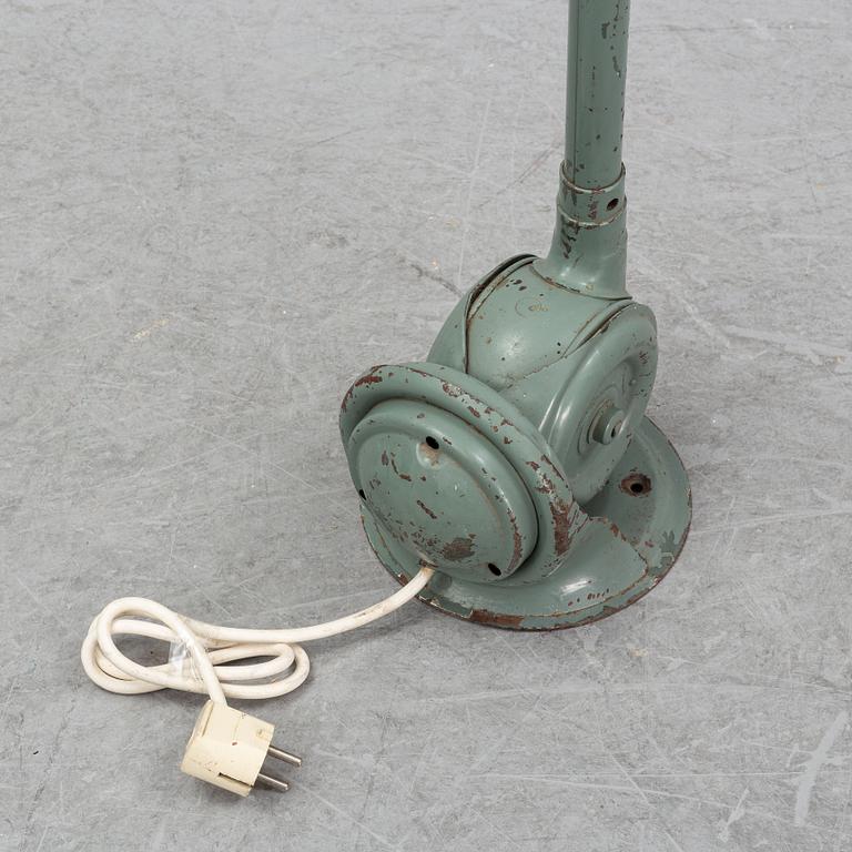 An industrial lamp, 'Triplex-Pendel' Sweden, mid 20th Century.
