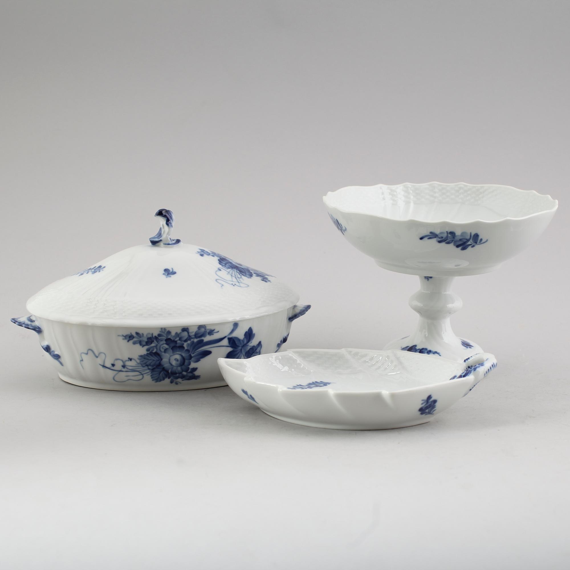 SERVISPORSLIN, 5 delar, porslin, "Blå Blomst", Royal Copenhagen.