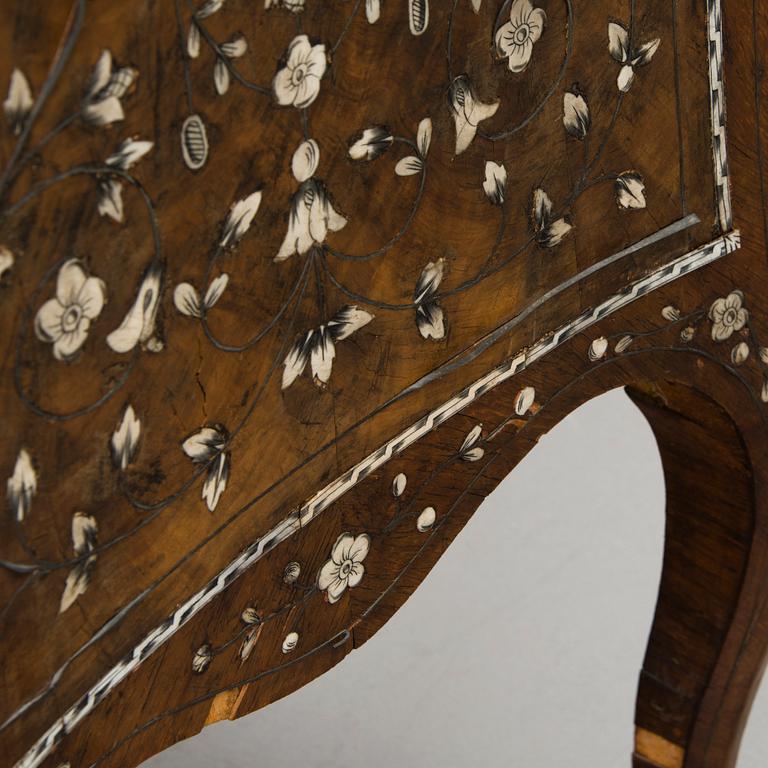 LIPASTO, rokoko, Italia, 1700-luvun jälkipuoli.