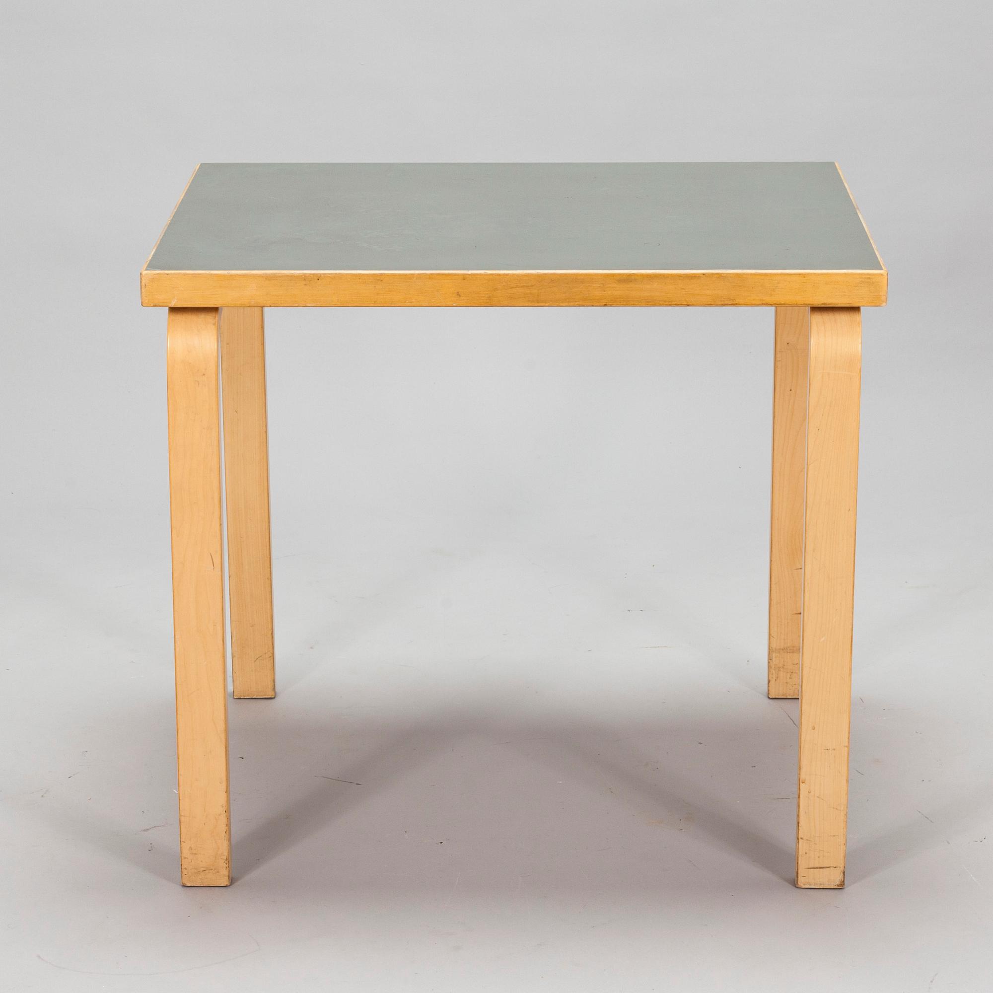 Alvar Aalto, bord, O.Y. Huonekalu- ja Rakennustyötehdas A.B. 1900-talets mitt.