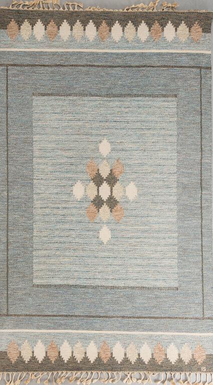 MATTA, rölakan, signerad IS (Ingegerd Silow). Ca 242 x 165 cm.