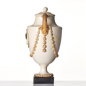 A Swedish Marieberg vase with cover, 18th century.