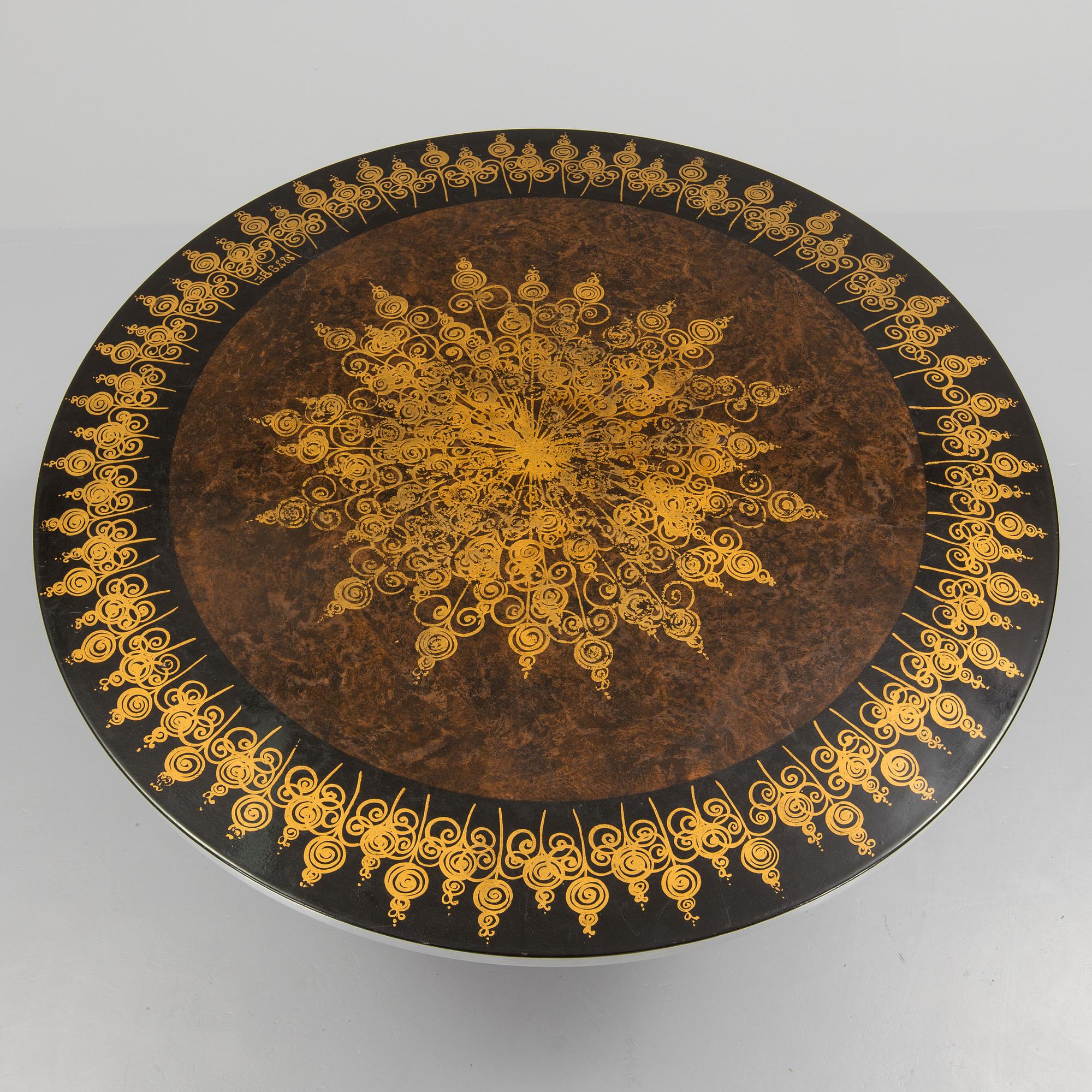 POUL CADOVIUS, a 'Mygge' dinner table for France o Son, Danmark, second half of the 20th century.