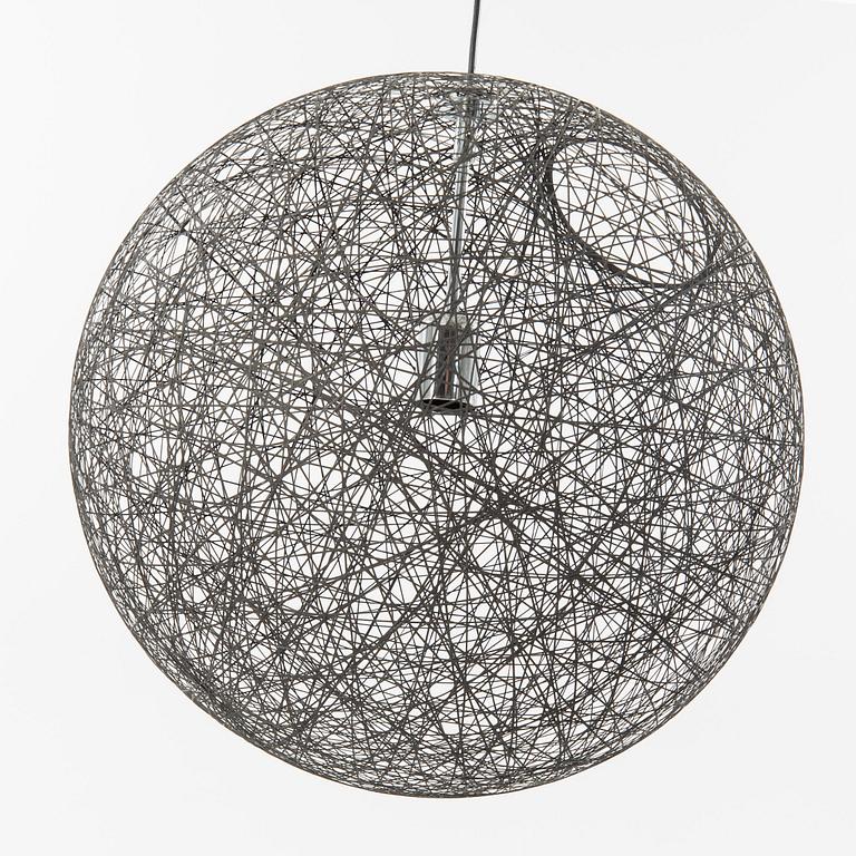 Mooi, "Random light", ceiling lamp.