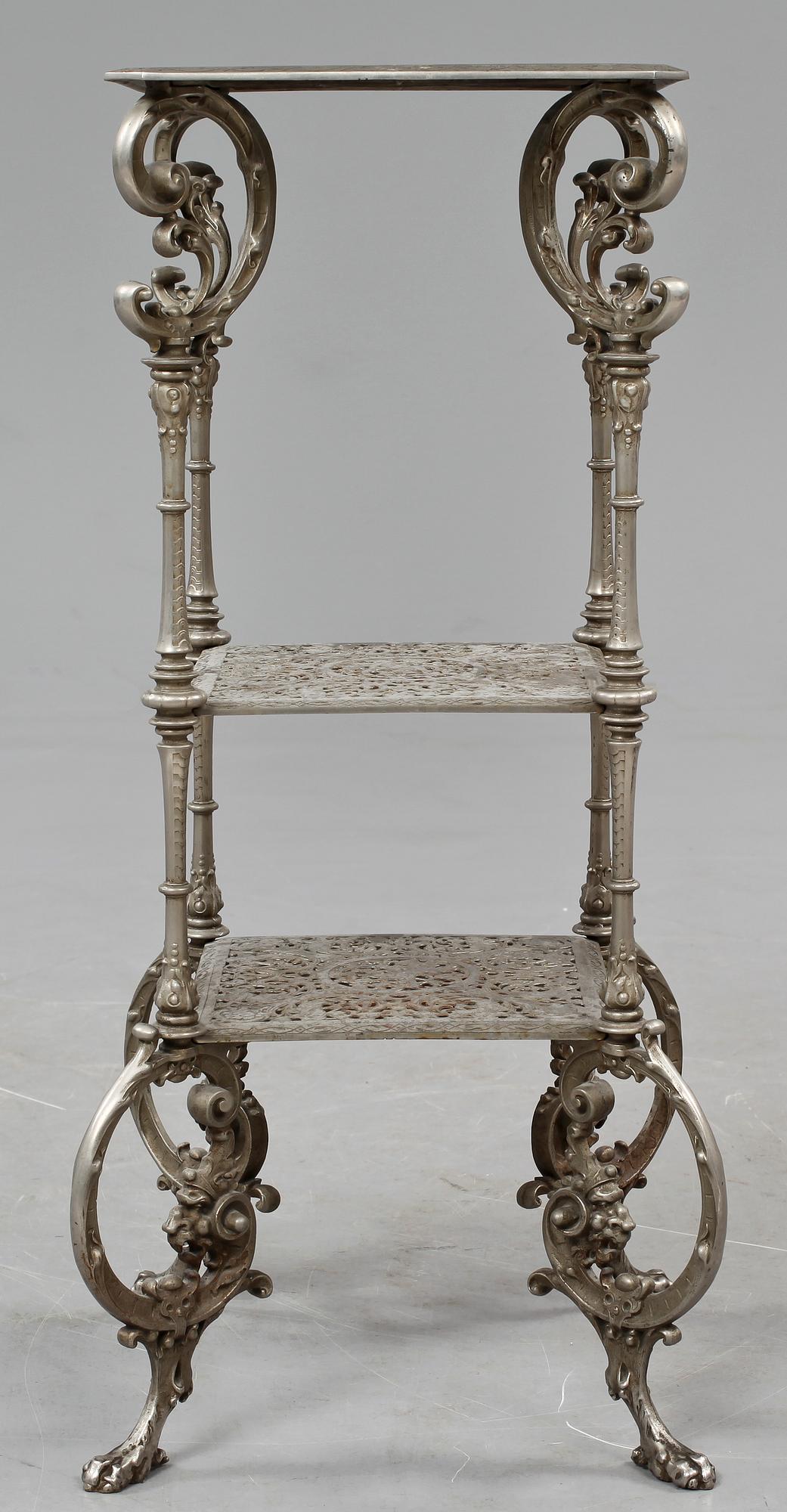 PIEDESTAL, vitmetall, 1900-tal.