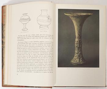 Osvald Sirén, "Chinese Art over Three Millennia", vol I-II, Stockholm 1942 and 1943.