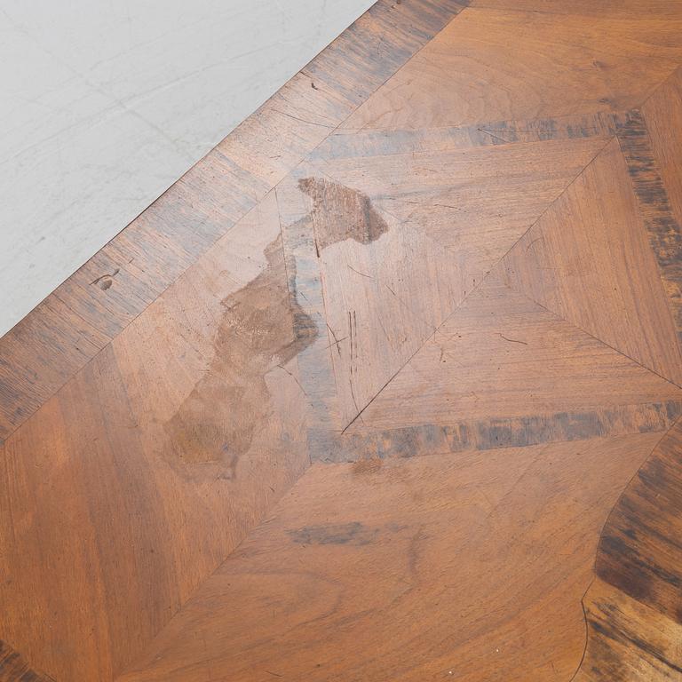 Byrå, tidig rokoko, 1700-tal.