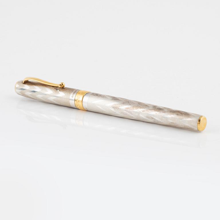 Reservoarpenna Montegrappa sterlingsilver Italien.