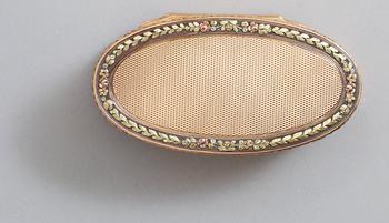 A late 18th century gold snuff-box, probably Germany.