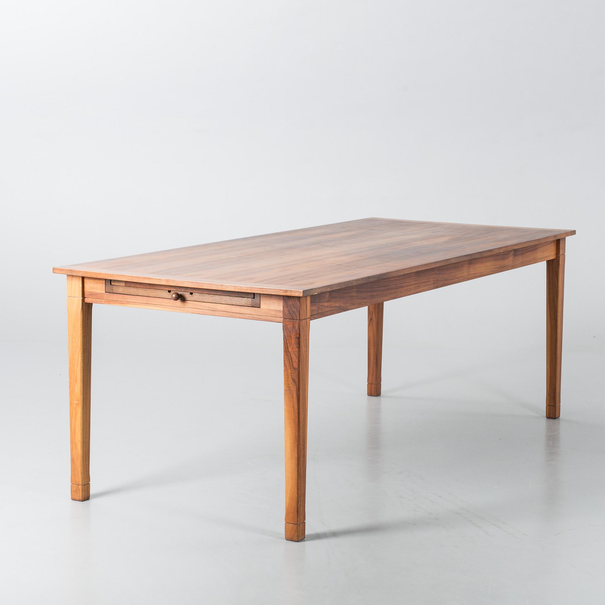 MATBORD, Design Anika Reuterswärd för Fogia. 2000-tal.