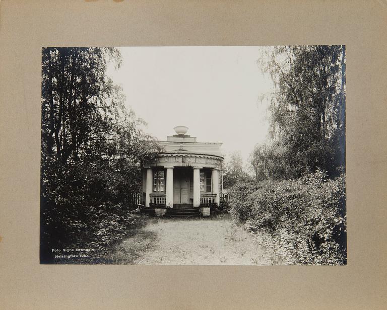 Signe Brander, eleven photographs, mounted on cardboard. First quarter of the 20th century.