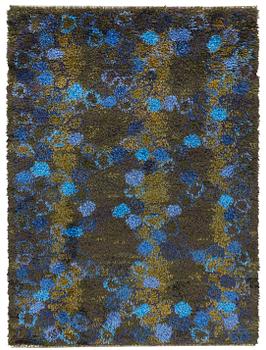 256B. Ulla Brandt, A CARPET, "Tjärn", knotted pile, ca 177 x 125 cm, signed AB MMF UB BS.