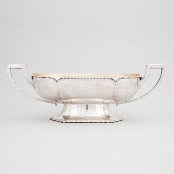 CA Björklund, jardinjär, silver, Stockholm 1920.