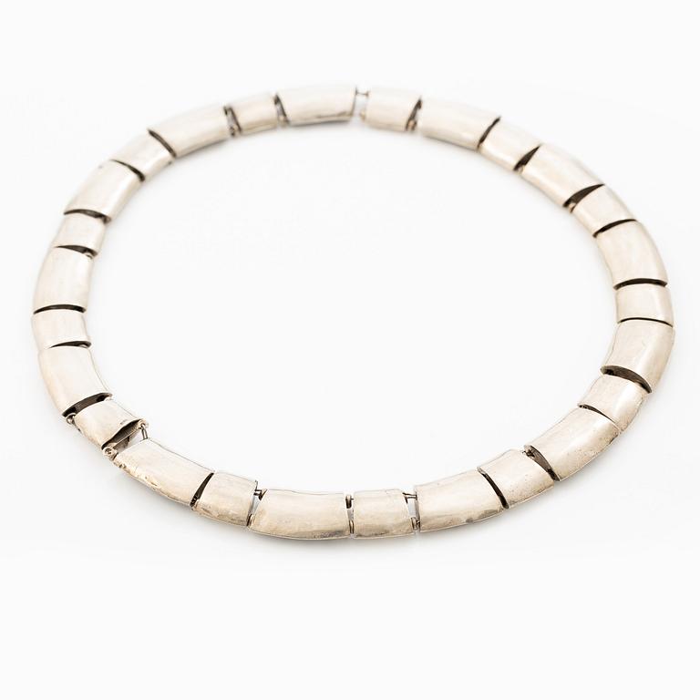 Silver necklace.