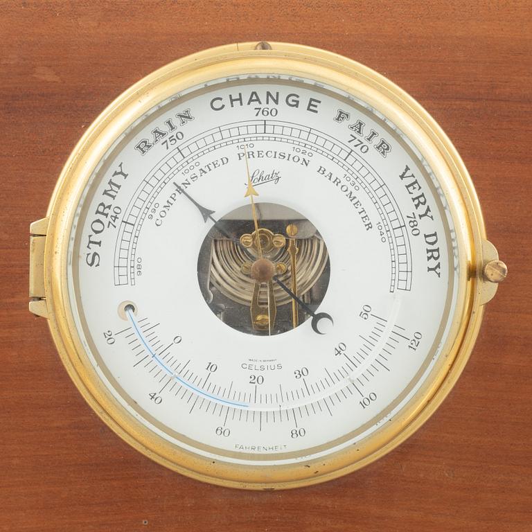 Barometer och skeppsklocka, Shatz, 1900-talets andra hälft.