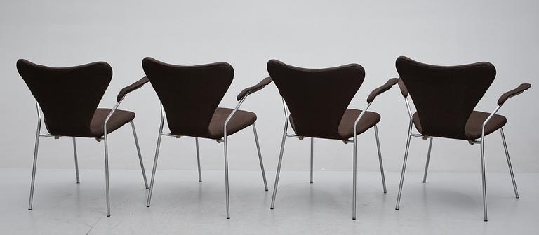 KARMSTOLAR, 4 st,  "Sjuan", Arne Jacobsen, modell formgiven 1955.