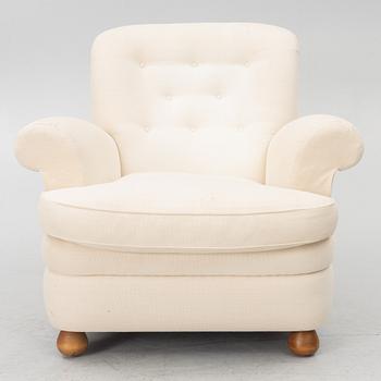 Josef Frank, a model 366 armchair, Firma Svenskt Tenn.
