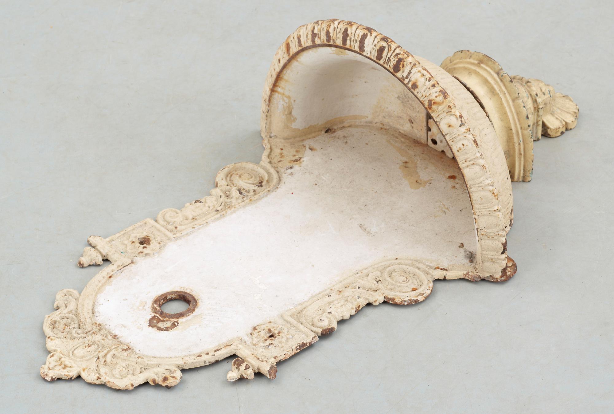 VATTENHO, gjutjärn, 1800-talets slut.