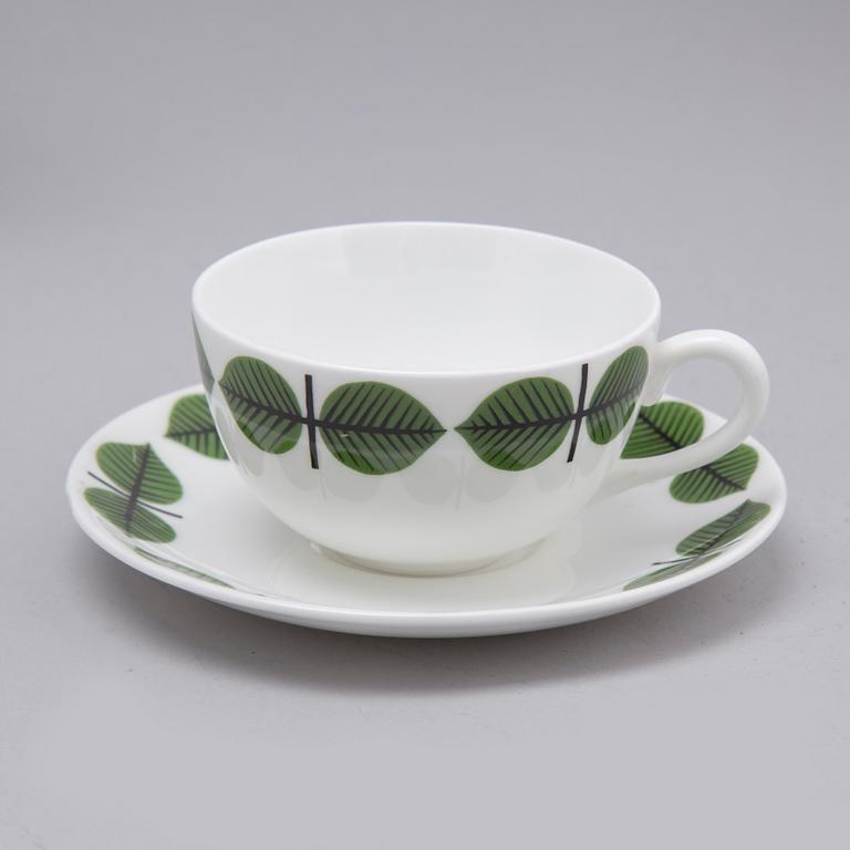 A set of 30 pieces of 'Berså' tableware by Stil Lindberg, Gustavsberg.