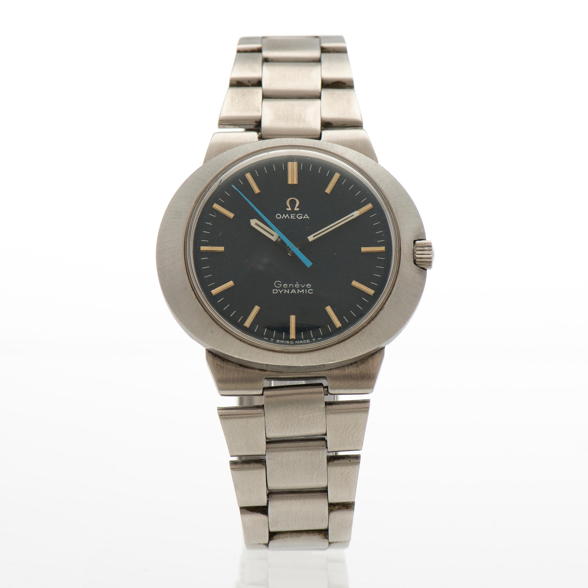 OMEGA, Dynamic, wristwatch, 42 x 36 mm.
