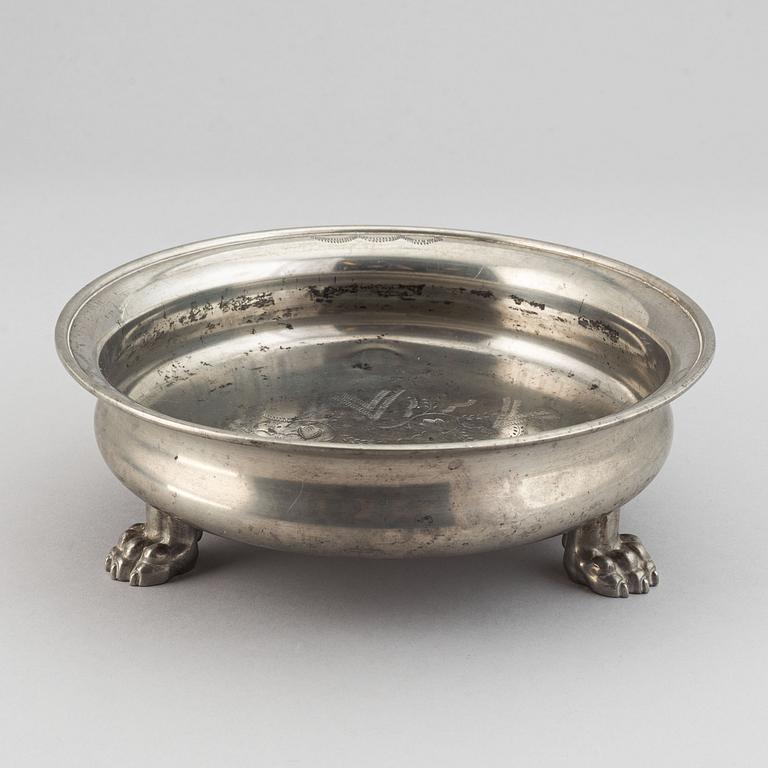 Anna Petrus, a pewter bowl, Svenskt Tenn, Stockholm, 1930.