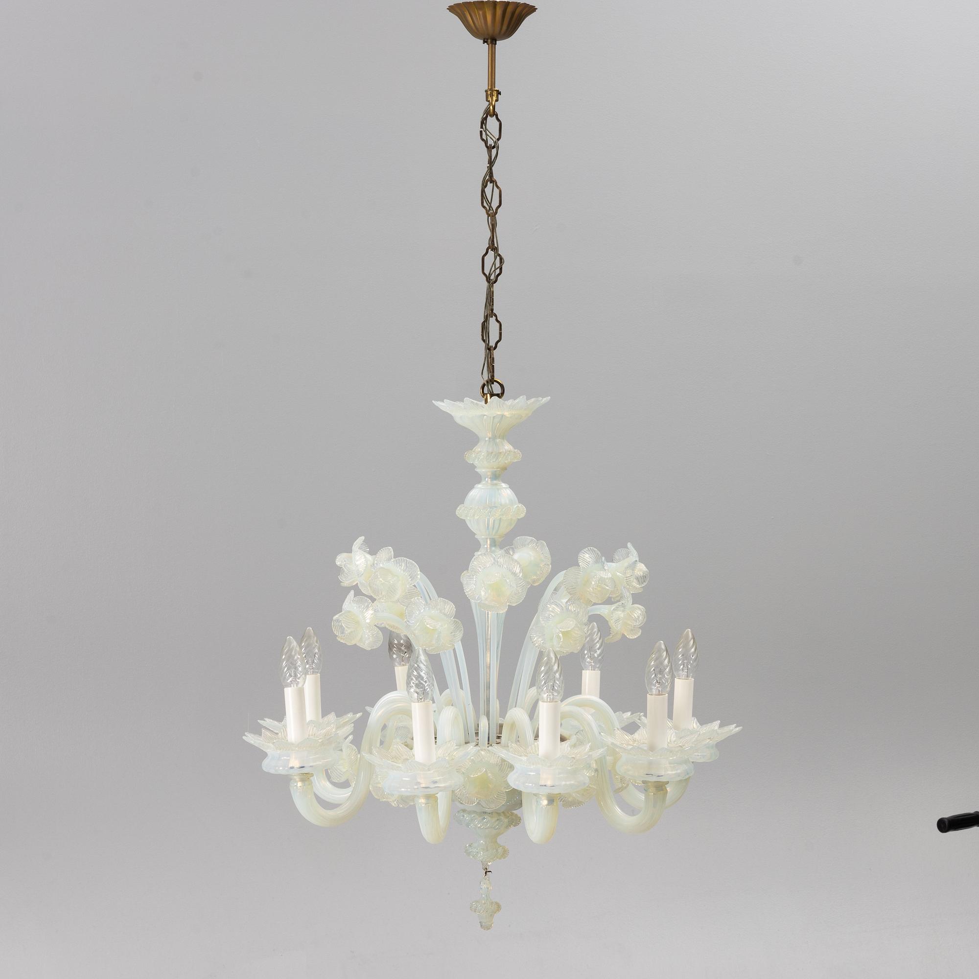 Chandelier and sconces, a pair, Italy, second half of the 20th century.