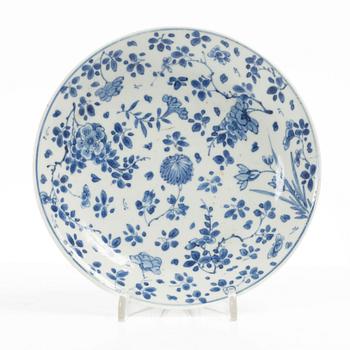A blue and white dish, Qing dynasty, Kangxi (1662-1722). With an apocryphal Kangxi mark.
