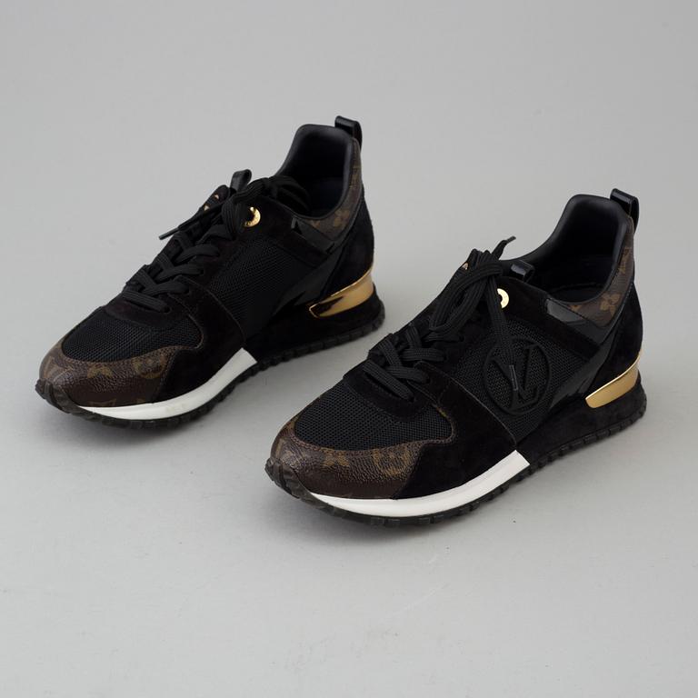 LOUIS VUITTON, skor, "Sneaker Run Away", storlek 37.