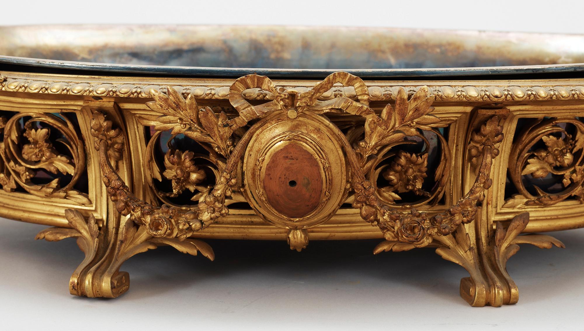 JARDINJÄR, brons, eklekticism, 1800-talets andra hälf.