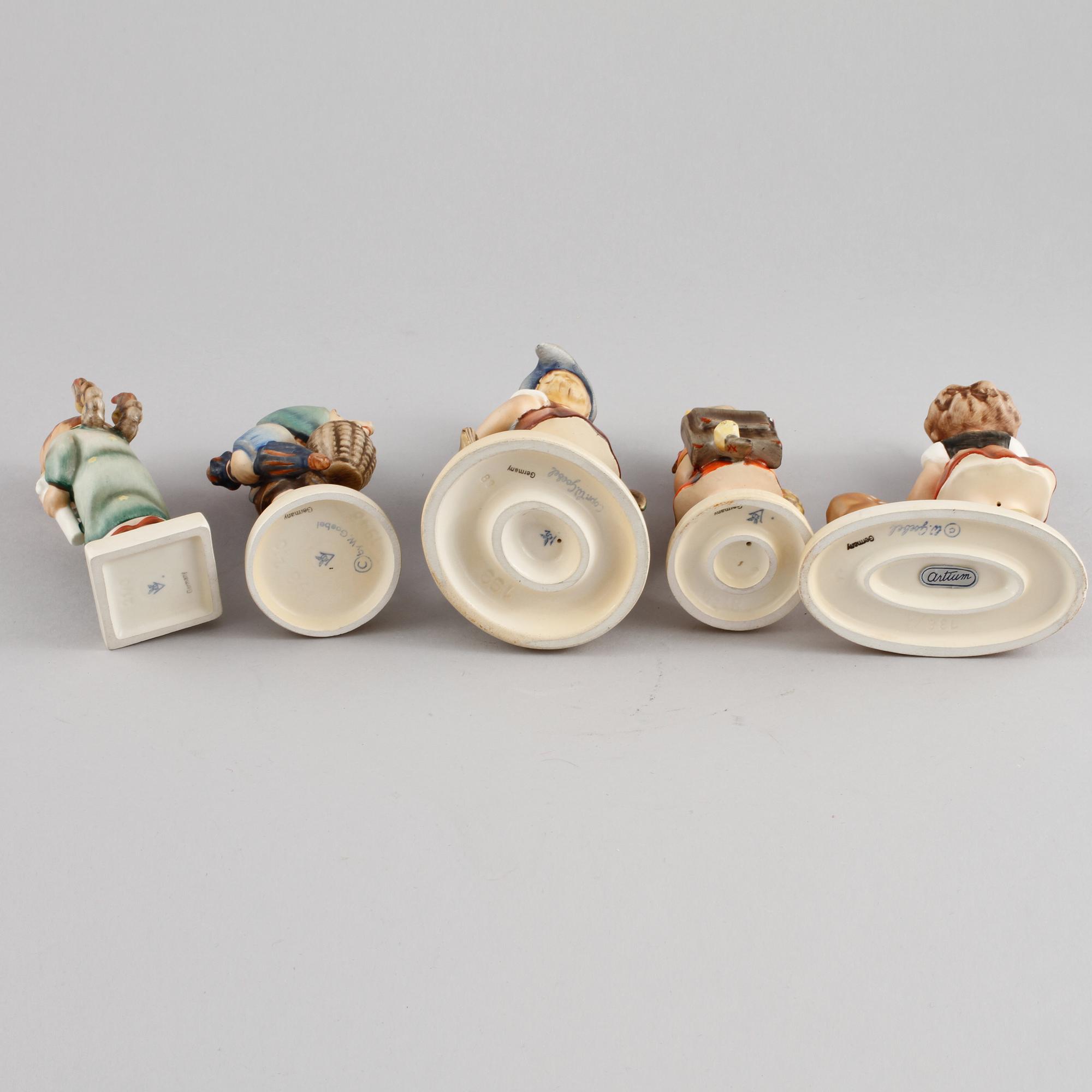 FIGURINER, 5 st, Hummel, Goebel, omkring 1900-talets mitt.