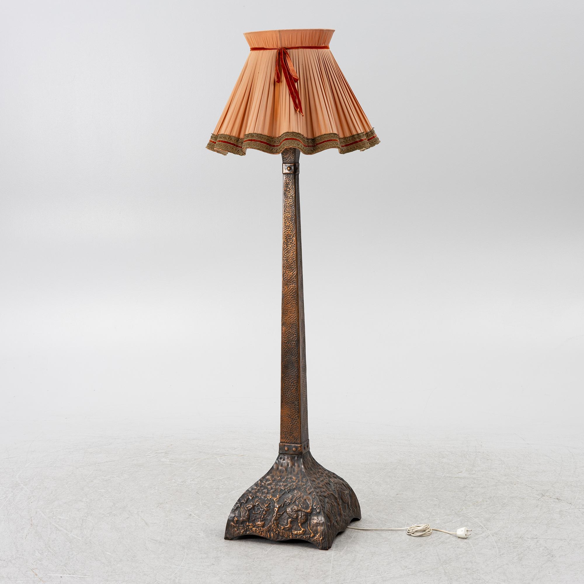 Jugend/Art Nouveau, Floor lamp, early 20th century.