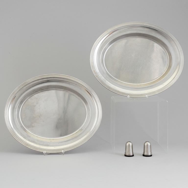 FOLKE ARSTRÖM, an 82-piece 'Thebe' stainless steel cutlery service from Gense.