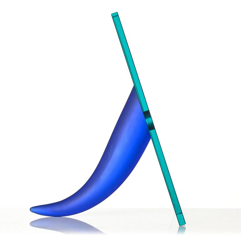 Philippe Starck, a "Petite Étrangeté Sous un Mur Vase" sculpture/vase, ed. 49/50, Daum, Nancy, France, post 1988.