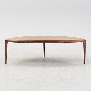 Johannes Andersen, a  rosewood veneered coffee table, Silkeborg, Denmark, 1960's.