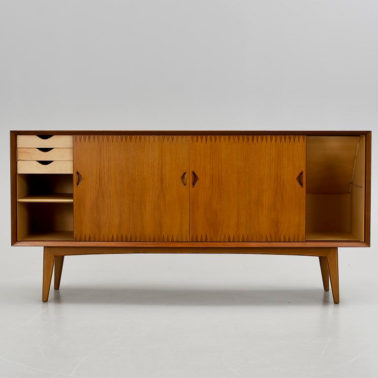 SIDEBOARD, Westbergs, Tranås, 1900-talets mitt.