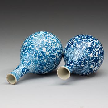 Two blue and white vases, Qing dynasty, 18th Century.
