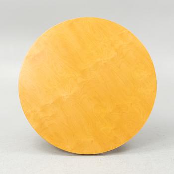 Alvar Aalto, a table model 91, O.Y. Huonekalu-ja Rakennustyötehdas A.B., Finland 1940s-50s.