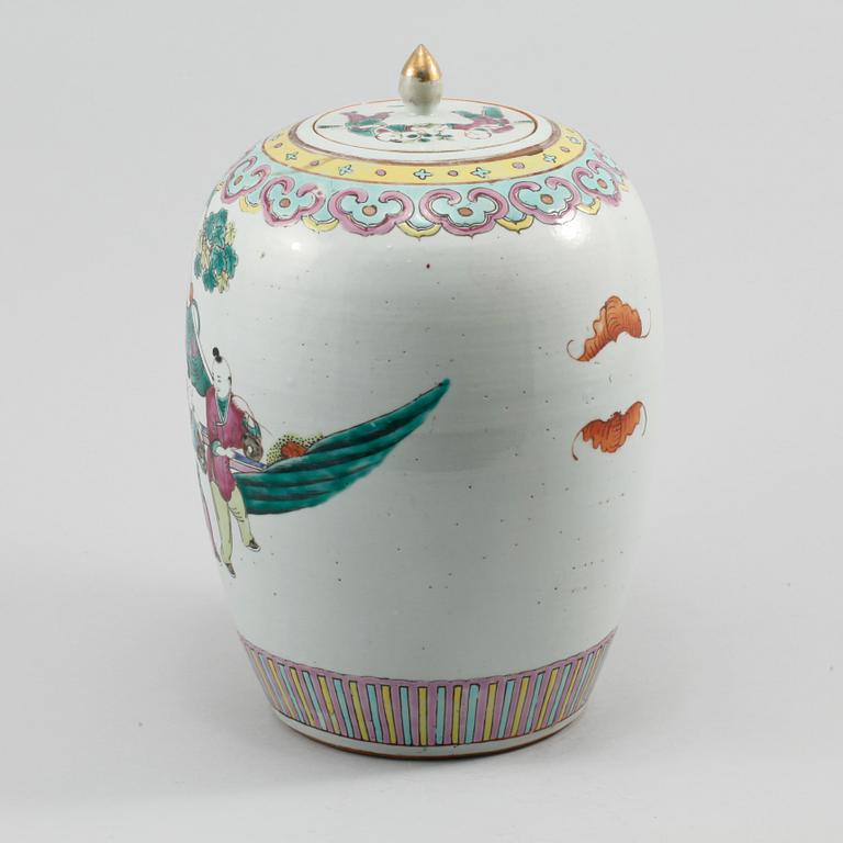 LOCKURNA, porslin, Kina, 1800/1900-tal.