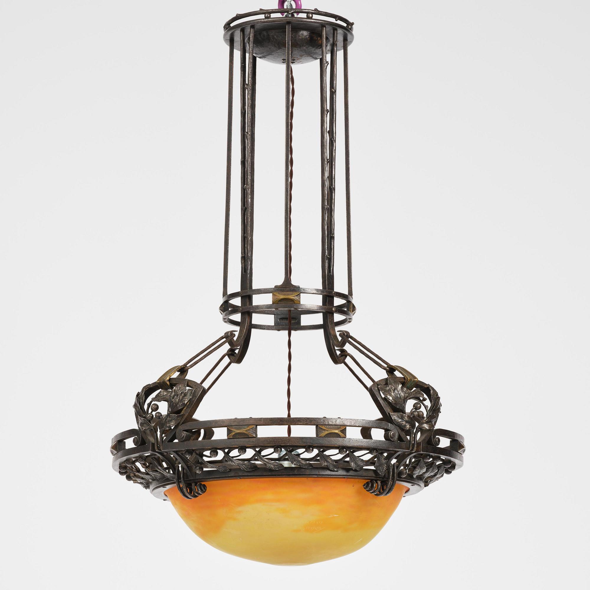 Daum Frères, taklampa, Art Nouveau, Nancy, Frankrike, 1910-tal.