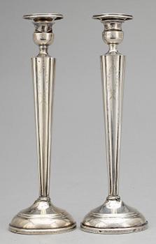 LJUSSTAKAR, ett par, sterlingsilver, M. Fred Hirsch, USA, 1900-talets första hälft.