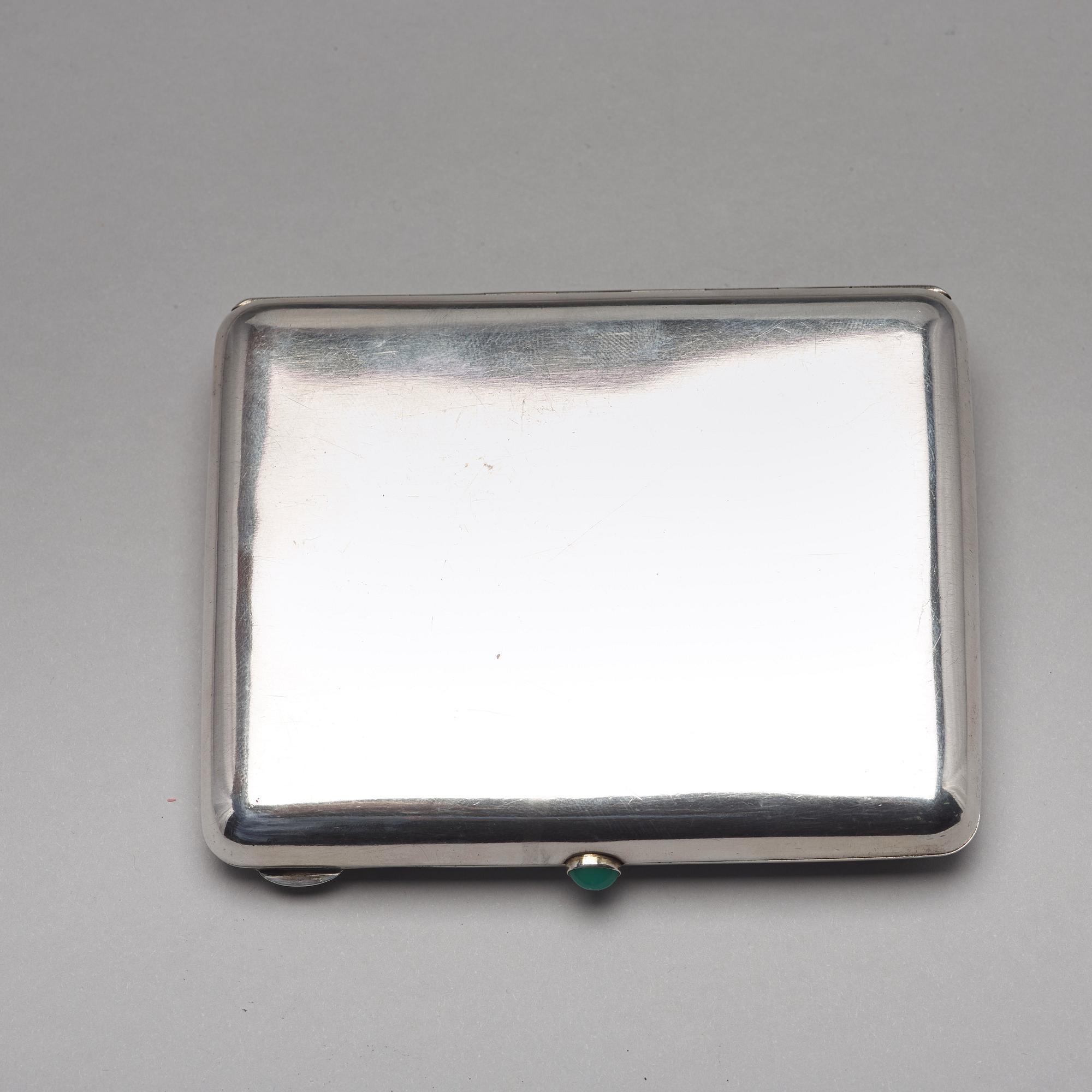 Cigarettetui, icke identifierad mästarstämpel, silver, Moskva 1908-1917.